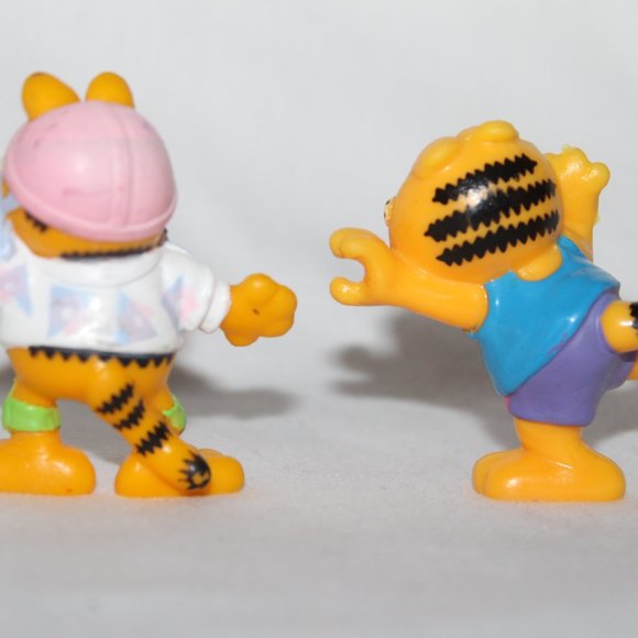 BNWOT Vintage 1993 Garfield Toronto Blue Jays Shirt + 2x Toys + 1 Ball + Chest - Picture 12 of 16